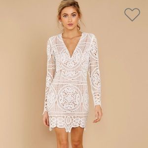 White lace crochet long sleeve dress